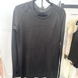 Lululemon Long sleeve size 10